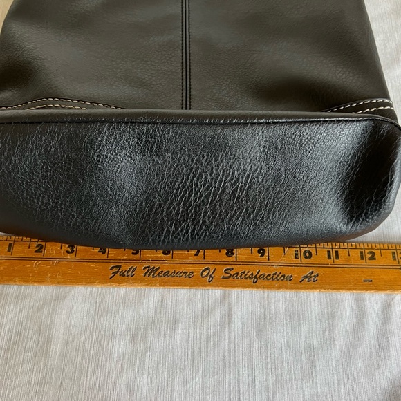 Montana West Black Faux Leather Shoulder Bag with Gold Accents - Picture 5 of 14